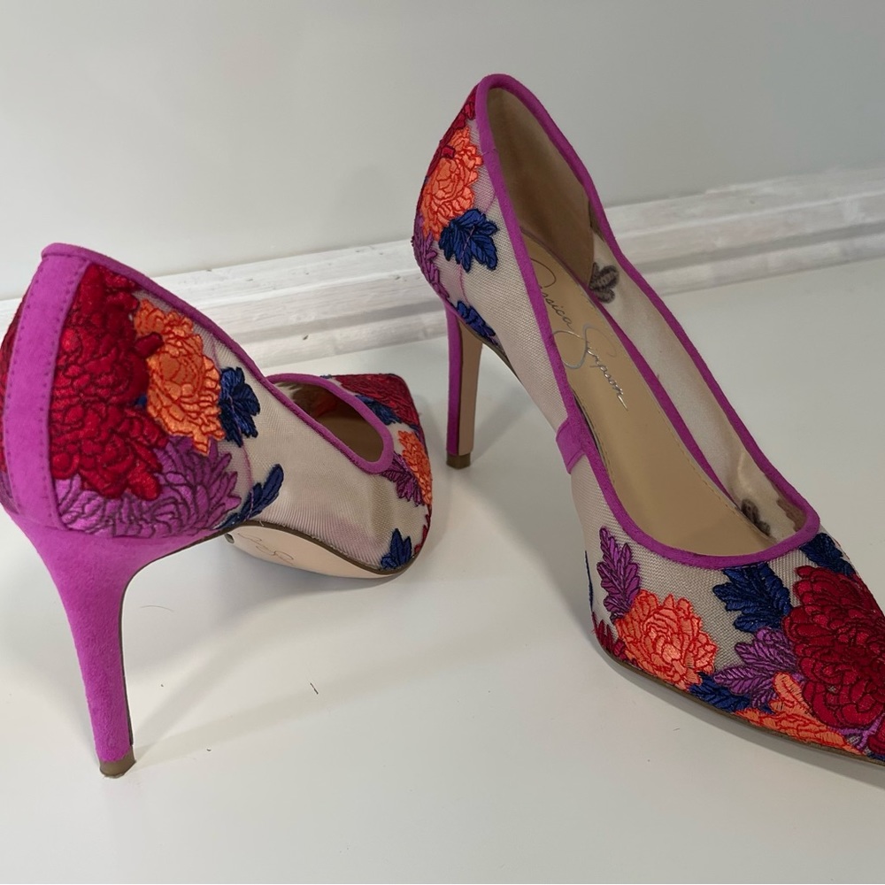 Jessica Simpson Floral Embroidered Pink Heels-Women’s size 8